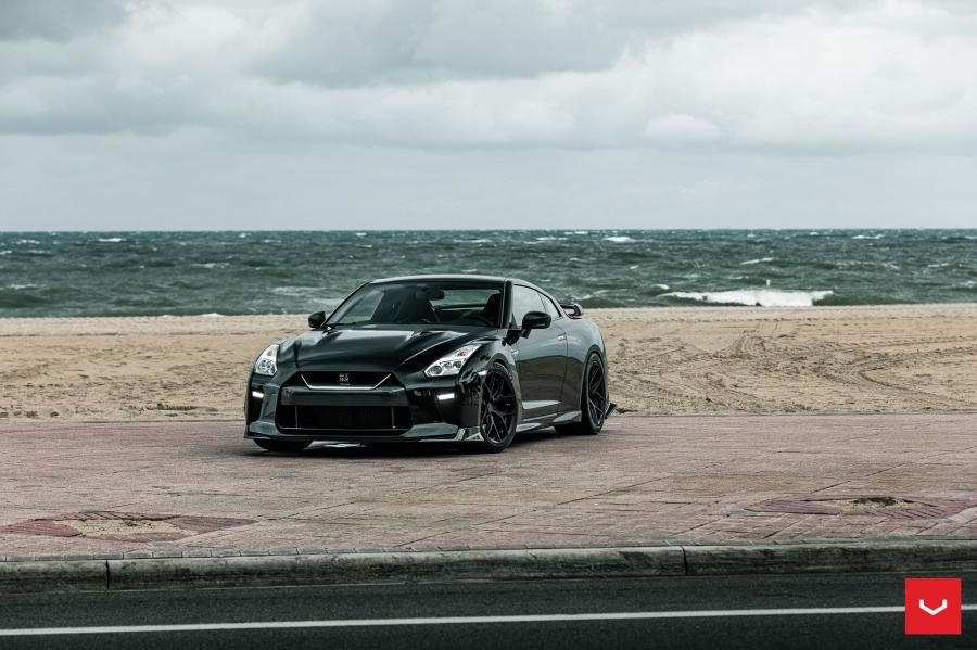  Nissan GT-R on Vossen Wheels (HF-5) 2020 года  (фото 24 из 48)